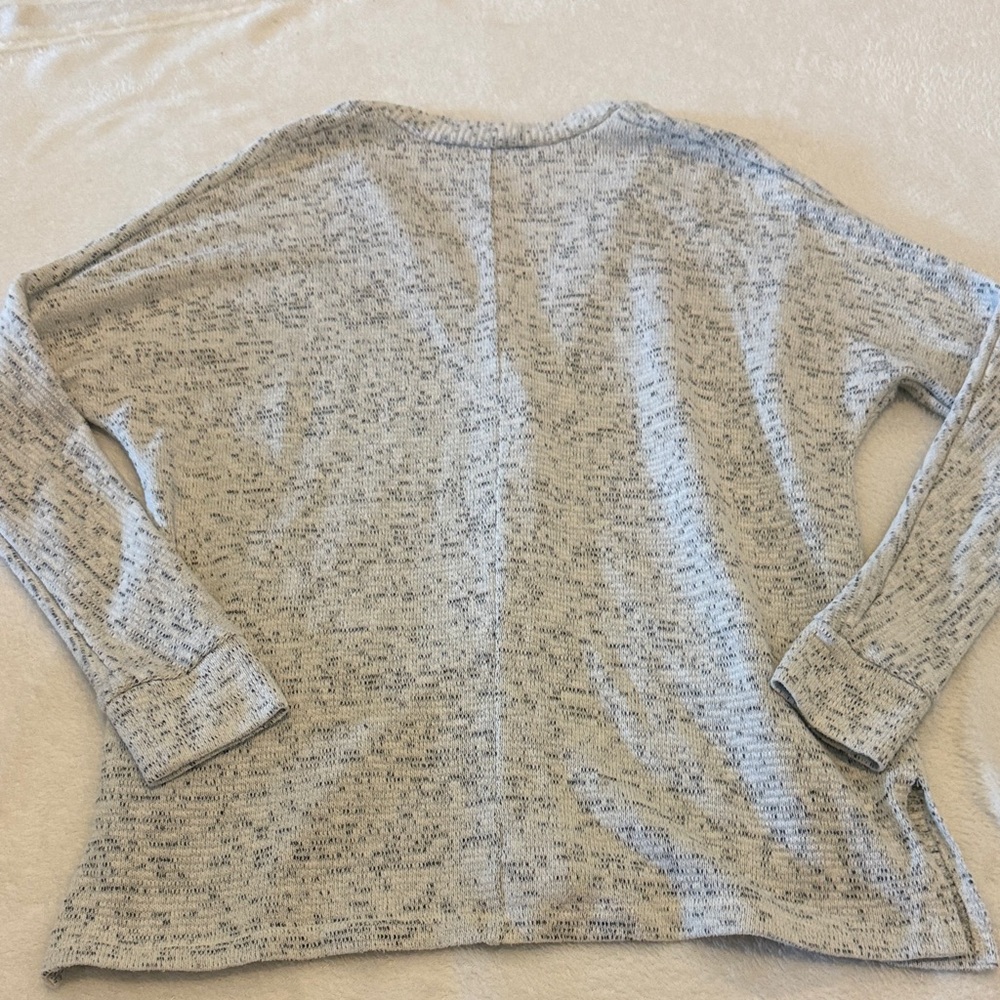 American Eagle Light Gray Button-Up Cardigan - image 4